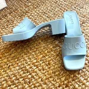 Gucci sandal mules.